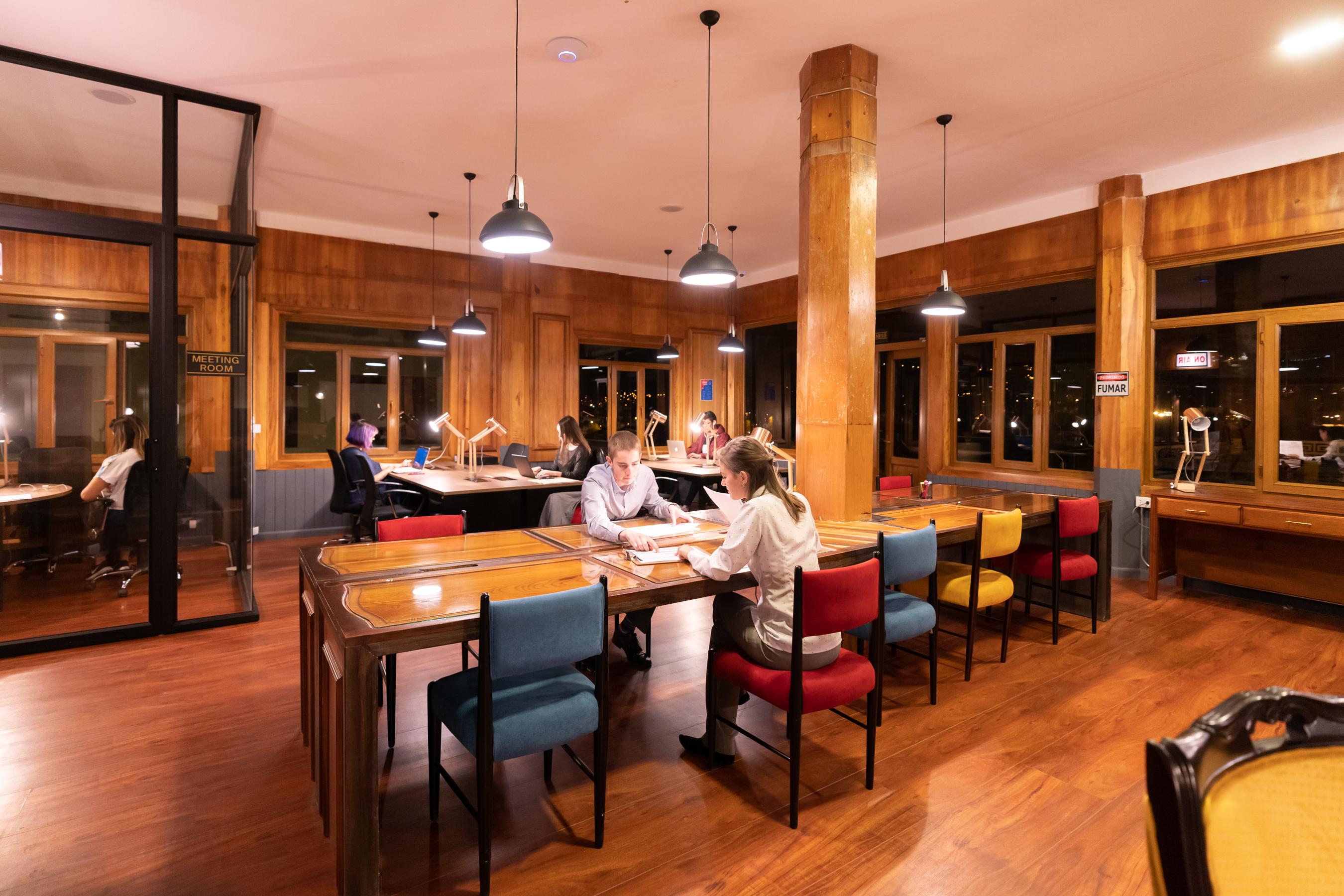 Selina Hotel