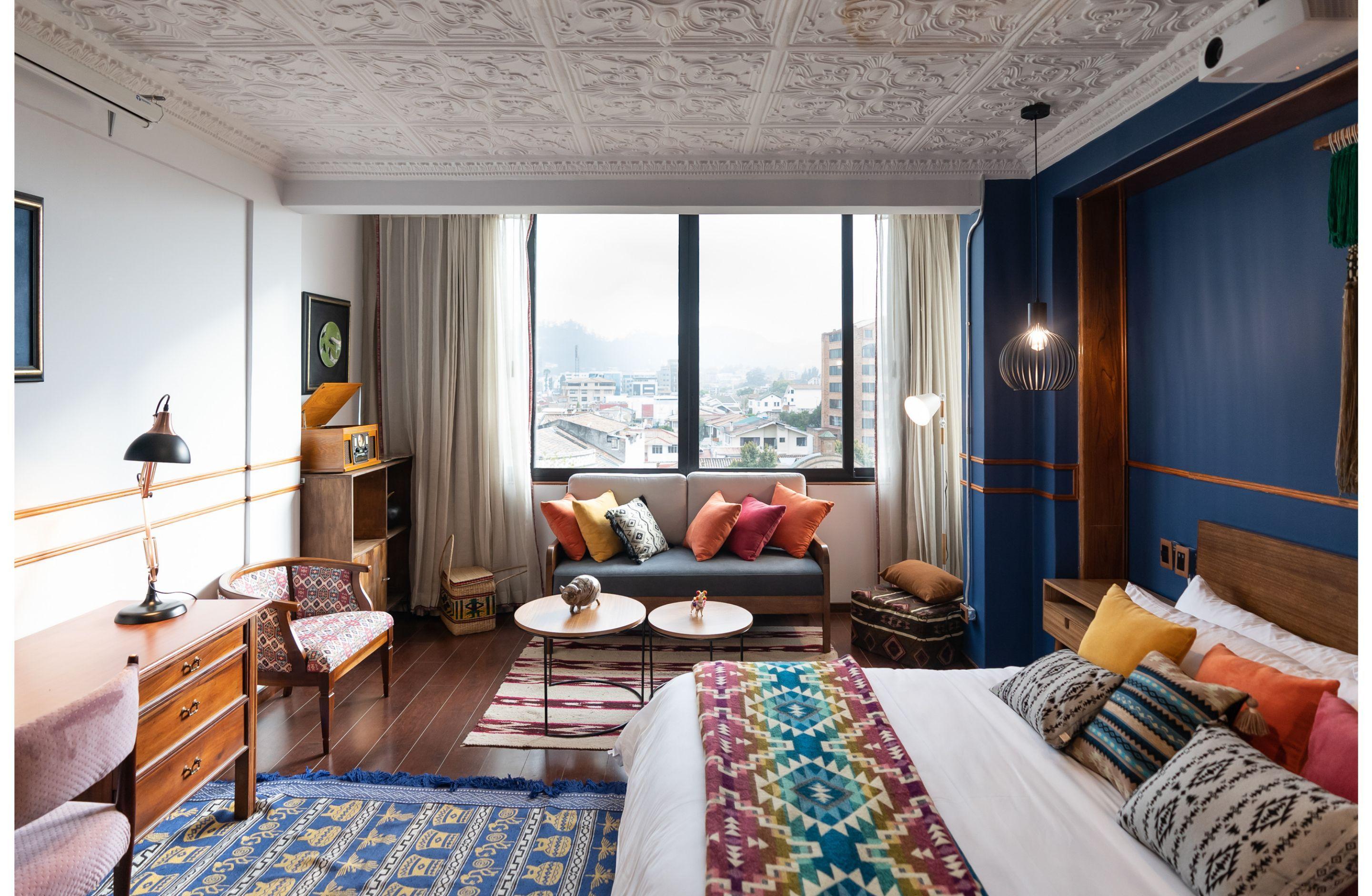 Selina Hotel